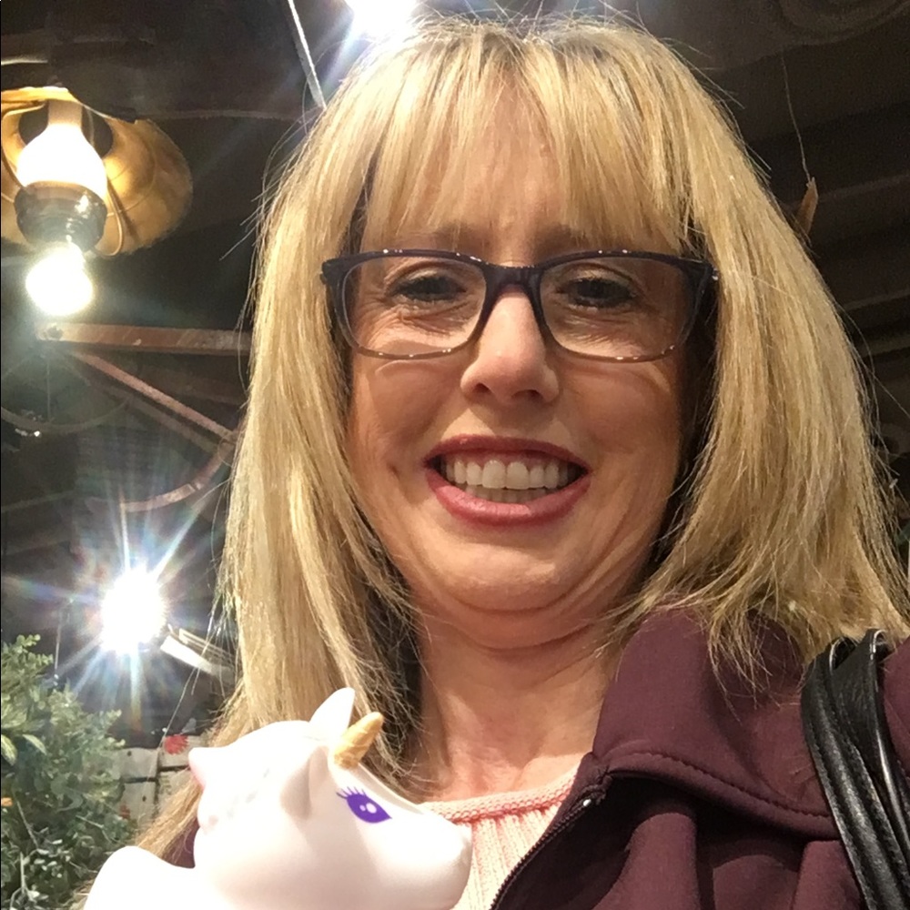 Meet your Posher, Kerri